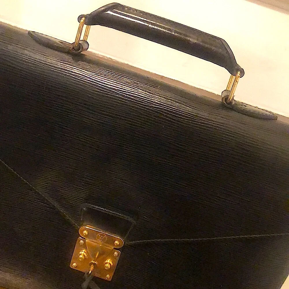 LOUIS VUITTON Black Epi Leather Ambassador Serviette Locking Laptop Bag